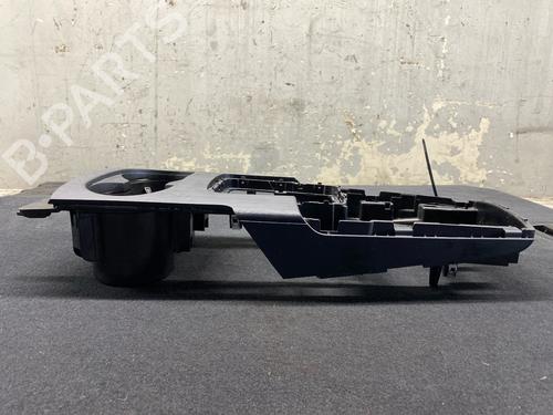 Cup/Object holder AUDI A3 Limousine (8VS, 8VM) 1.0 TFSI | BP32421166I37