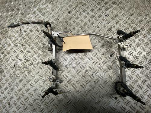 Used Injection rail Injection rail MERCEDES-BENZ S-CLASS (W221, V221) S 350 4-matic (221.087, 221.187) (272 hp) 36108594 36108594