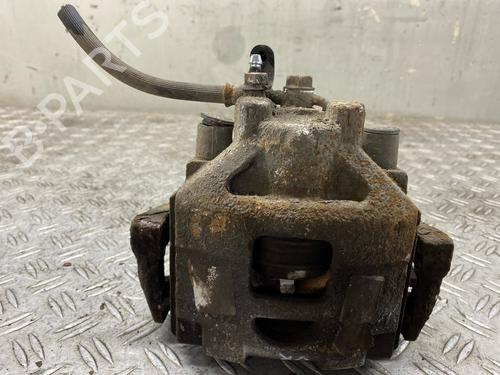 Used Right front brake caliper TOYOTA YARIS (_P9_) 1.3 VVT-i (SCP90_, SCP90R) (87 hp) 24824061