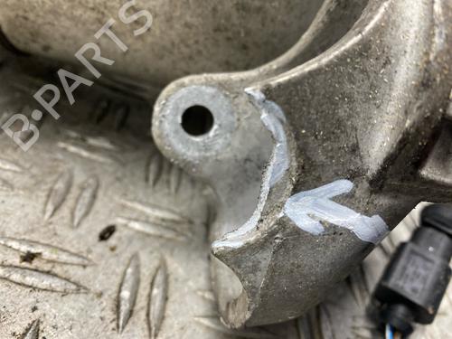 Venstre foran skjermliste AUDI A8 D3 (4E2, 4E8) 4.2 TDI quattro | BP30089933C134