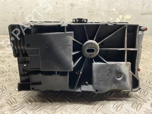 Fuse box OPEL INSIGNIA A Sports Tourer (G09) 2.0 CDTI (35) | BP29825903E1
