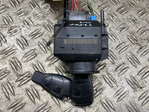 Used Ignition barrel MERCEDES-BENZ E-CLASS T-Model (S211) E 280 T CDI (211.220) (190 hp) 29483521