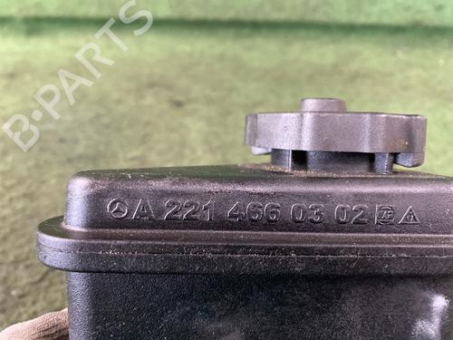 Power steering reservoir MERCEDES-BENZ S-CLASS (W221, V221) S 400 Hybrid (221.095, 221.195) | BP20698177M117 