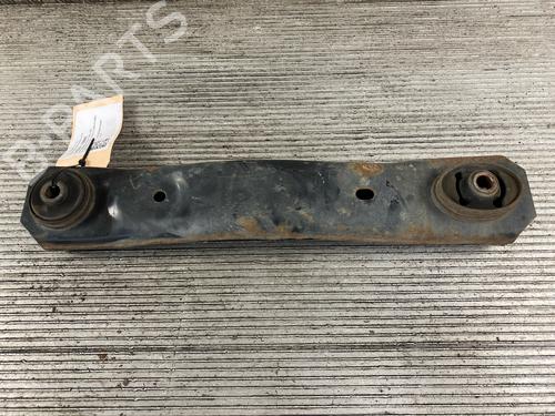 Used Right rear suspension arm JEEP GRAND CHEROKEE II (WJ, WG) 2.7 CRD 4x4 (163 hp) 18093625