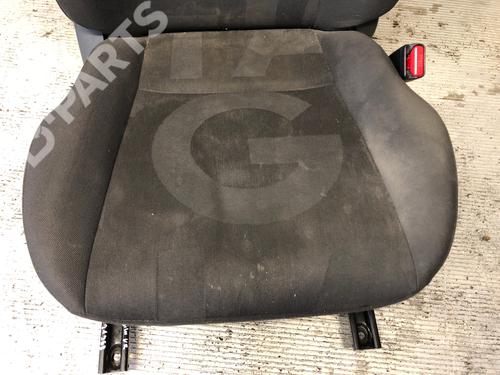 Right front seat OPEL AGILA (B) (H08) 1.3 CDTI (F68) | BP10988659C16 