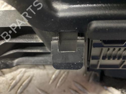 Fuse box OPEL CROSSLAND X / CROSSLAND (P17, P2QO) 1.2 (75) | BP31949314E1