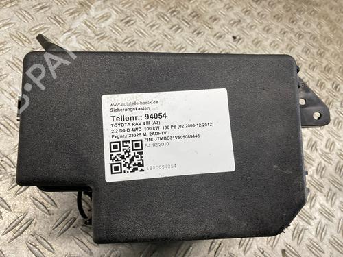 Used Fuse box Fuse box TOYOTA RAV 4 III (_A3_) 2.2 D 4WD (ALA30_, ALA30R) (136 hp) 33845284 33845284