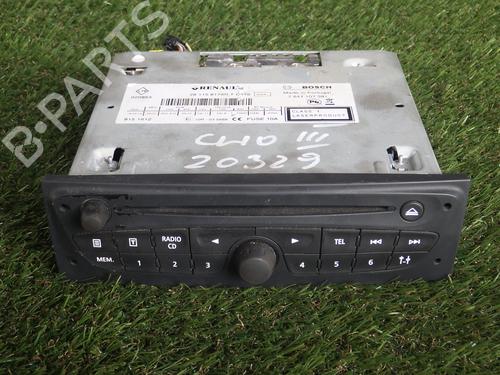 Used Radio RENAULT CLIO III Grandtour (KR0/1_) 1.5 dCi (75 hp) 4922182