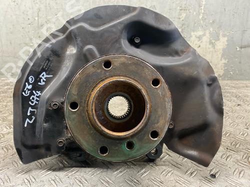 Used Right front steering knuckle Right front steering knuckle BMW 5 (E60) 528 i (234 hp) 40129572 40129572