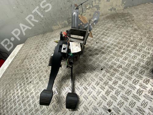 Used Pedal Pedal JAGUAR X-TYPE I (X400) 2.5 V6 All-wheel Drive (196 hp) 34475337 34475337
