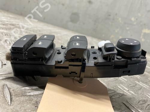 Left front window switch BMW 5 Touring (F11) 520 d | BP26738689I27 