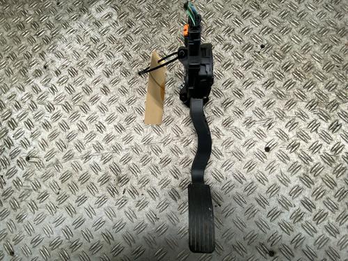 Pedal für OPEL CROSSLAND X / CROSSLAND (P17, P2QO) 1.2 (75) (131 hp) 31835437