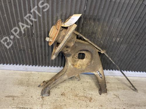 Right rear steering knuckle MERCEDES-BENZ /8 (W114) 230.6 (114.015) (120 hp) 17533881