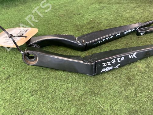 Front windshield wiper arm OPEL ASTRA K Sports Tourer (B16) 1.6 CDTi (35) | BP19449068C143 