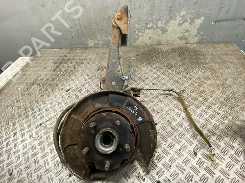 Used Left rear steering knuckle Left rear steering knuckle TOYOTA RAV 4 III (_A3_) 2.2 D 4WD (ALA30_, ALA30R) (136 hp) 33847006 33847006