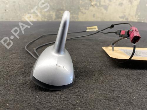 Used Antenna/Base Antenna/Base MERCEDES-BENZ S-CLASS (W221, V221) S 350 4-matic (221.087, 221.187) (272 hp) 35958056 35958056