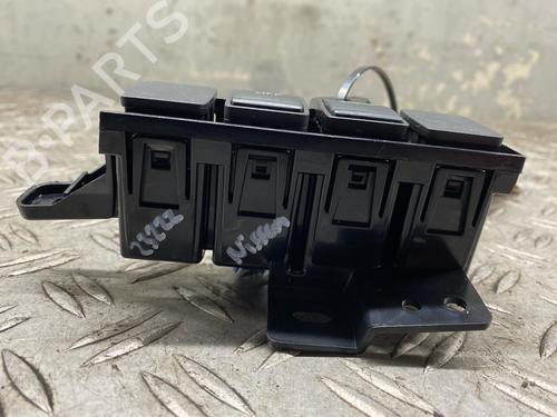 Switch NISSAN QASHQAI II (J11, J11_) 1.3 DIG-T | BP30907815I30 - Image 2