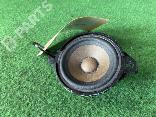 speakers-audi-q3-8ub-8ug-20-tdi-quattro-audi-8x0035416c-2011-2012-2013-2014-2015-2016-2017-2018-2019-2020-10703903 main image