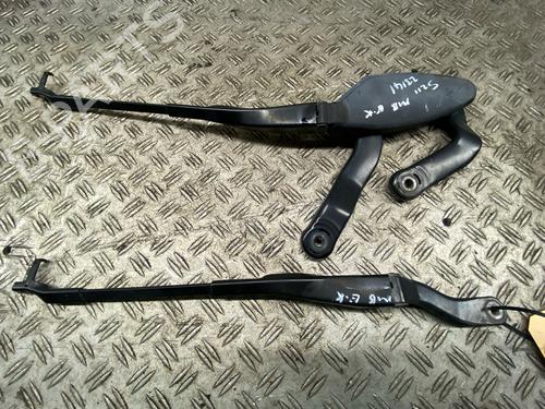 Used Front windshield wiper arm MERCEDES-BENZ E-CLASS T-Model (S211) E 280 T CDI (211.220) (190 hp) 29539111