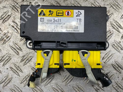 Used ECU airbags OPEL INSIGNIA A (G09) 2.0 CDTI (68) (131 hp) 31039207