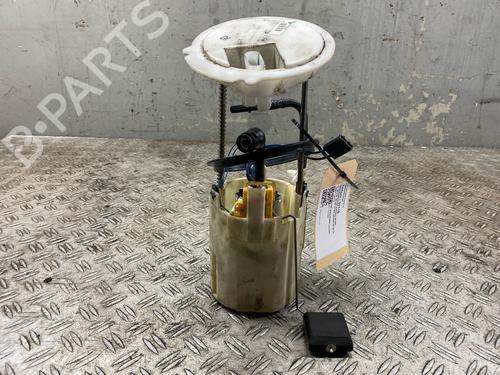 Used Fuel pump MERCEDES-BENZ A-CLASS (W169) A 160 CDI (169.006, 169.306) (82 hp) 30411564