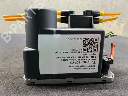 central-lock-pump-mercedes-benz-e-class-w124-1993-1994-1995-1996-36667370 main image