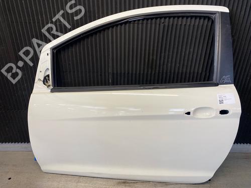 Used Left front door FORD KA (RU8) 1.2 (69 hp) 19112760
