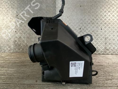 Used Air filter box BMW 3 Touring (E91) 318 d (143 hp) 20138230