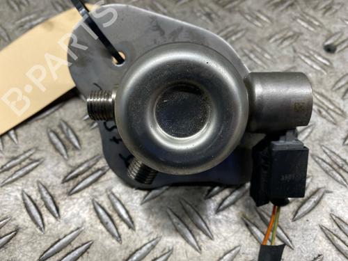 Used Injection pump BMW 3 Touring (E91) 318 i (143 hp) 29627146