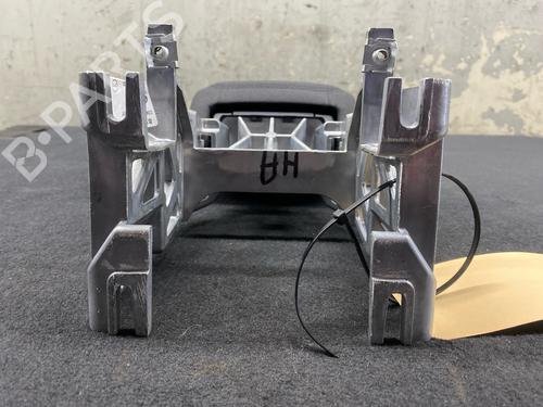 Armrest / Center console AUDI A3 Limousine (8VS, 8VM) 1.0 TFSI | BP32421176I20