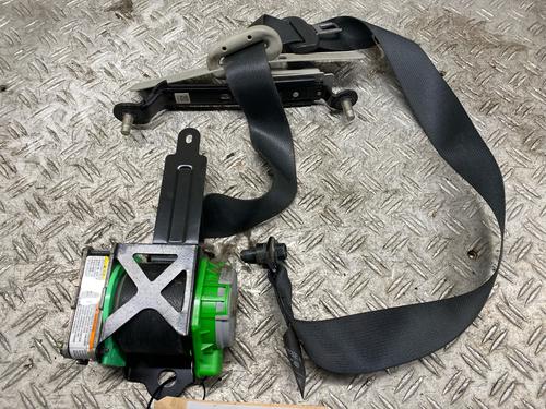 Used Front left seatbelt OPEL AGILA (B) (H08) 1.2 (F68) (86 hp) 23527475