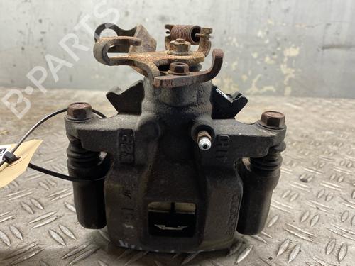 Høyre bremsecaliper bak MITSUBISHI ASX (GA_W_) 1.6 MIVEC (GA1W) (117 hp) 28118152