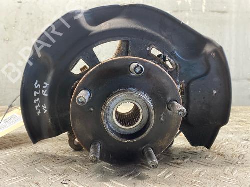 Used Left front steering knuckle Left front steering knuckle TOYOTA RAV 4 III (_A3_) 2.2 D 4WD (ALA30_, ALA30R) (136 hp) 33847007 33847007