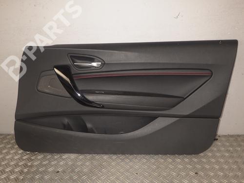 Guarnecido puerta delantera derecha BMW 1 (F21) 125 i (224 hp) 9059977