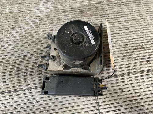 Used ABS pump FORD FIESTA VI (CB1, CCN) 1.25 (60 hp) 17716105