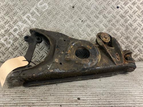 Left front suspension arm MERCEDES-BENZ /8 (W114) 230.6 (114.015) | BP17517050M12 