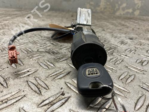 Used Ignition barrel FIAT SCUDO Van (270_, 272_) 2.0 D Multijet (120 hp) 29568224