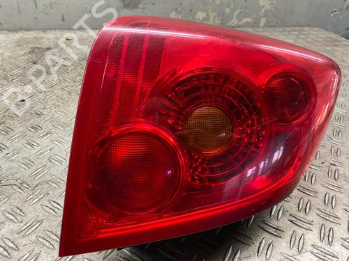 Used Left taillight NISSAN PRIMERA Hatchback (P12) 2.0 (140 hp) 28058131