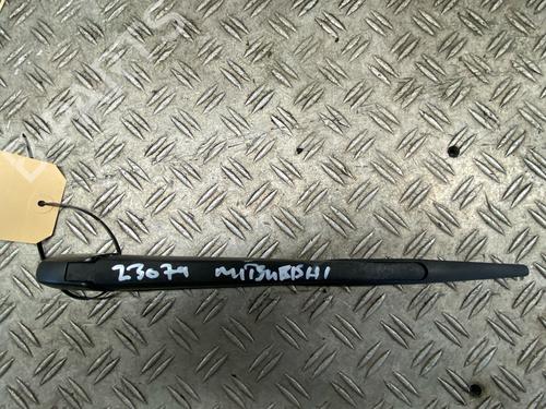 Braccio tergicristallo posteriore MITSUBISHI ASX (GA_W_) 1.6 MIVEC (GA1W) (117 hp) 28115919