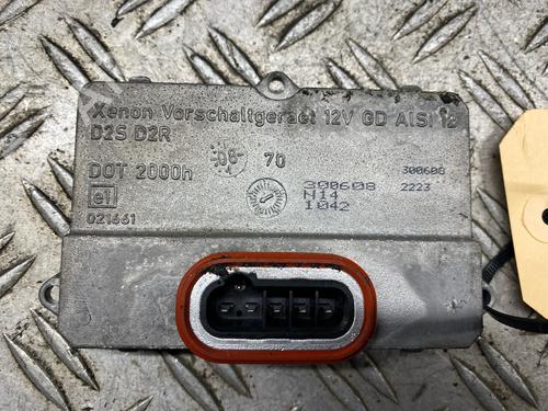 Module xenonverlichting AUDI A8 D3 (4E2, 4E8) 4.2 TDI quattro (326 hp) 29944351