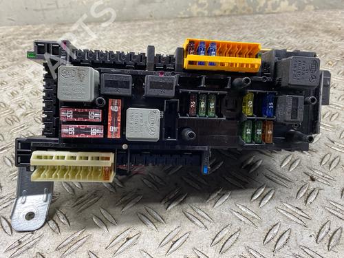 Used Fuse box MERCEDES-BENZ C-CLASS T-Model (S204) C 220 CDI (204.202) (170 hp) 30511003