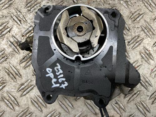 Used Vacuum pump OPEL INSIGNIA A Sports Tourer (G09) 2.0 CDTI (35) (160 hp) 29828263