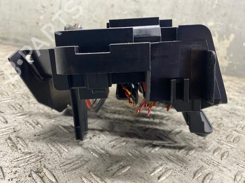 Fuse box AUDI A4 B9 Avant (8W5, 8WD) 2.0 TDI | BP33182678E1 - Image 3