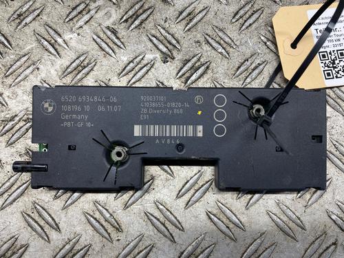 Used Electronic module BMW 3 Touring (E91) 318 i (143 hp) 29613101