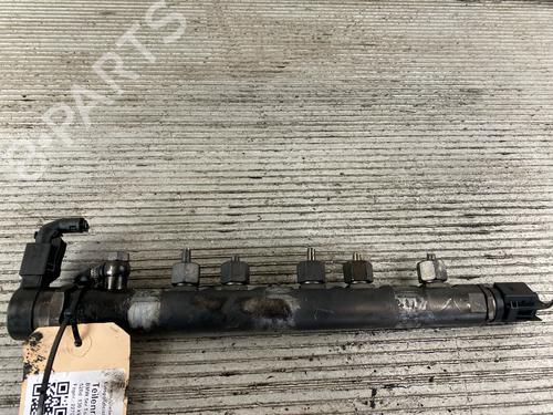Injection rail BMW 5 Touring (E61) 520 d | BP19311560M98 