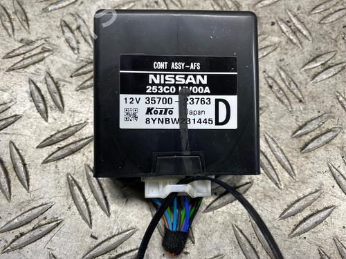 Used Control unit NISSAN QASHQAI II (J11, J11_) 1.3 DIG-T (160 hp) 30940499