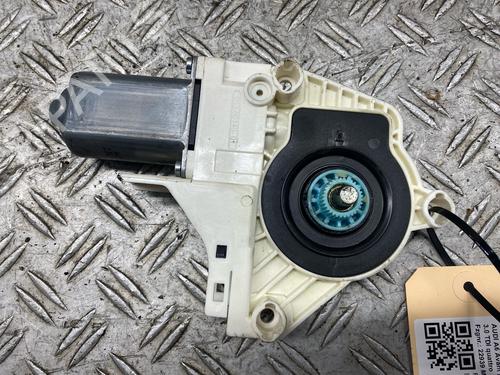 Used Right front window motor AUDI A6 C7 Avant (4G5, 4GD) 3.0 TDI quattro (204 hp) 24449134