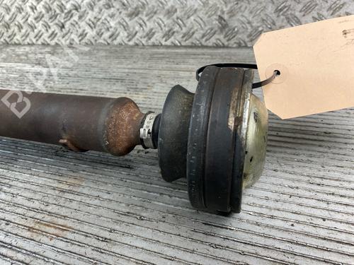 Driveshaft JEEP GRAND CHEROKEE II (WJ, WG) 2.7 CRD 4x4 | BP18133511M37 