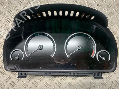 Used Instrument cluster BMW 5 Touring (F11) 520 d (184 hp) 26738719