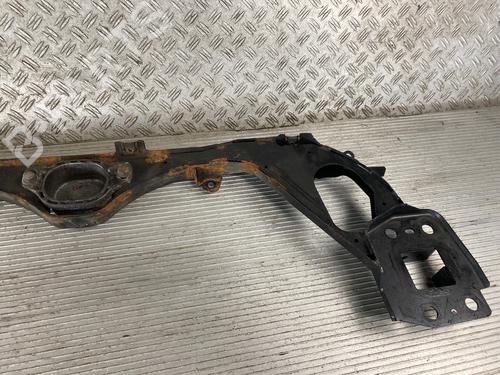 Crossmember AUDI A6 C6 (4F2) 2.7 TDI quattro | BP14607218C162 